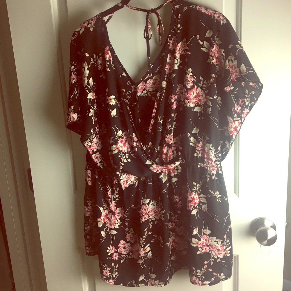 Torrid Tie Back Top Floral Black Size 2X